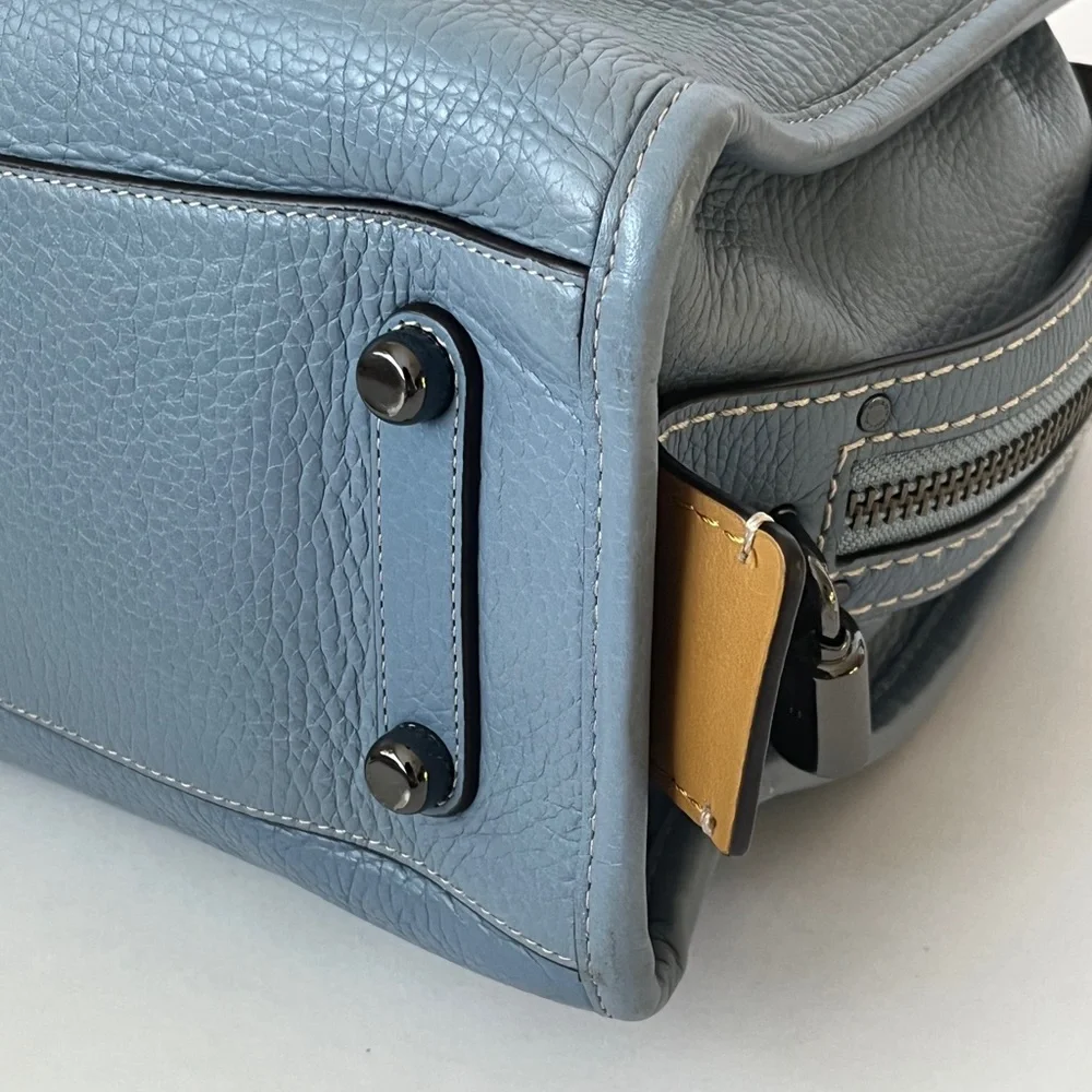 Coach sz 30 first generation Rogue satchel collectors piece